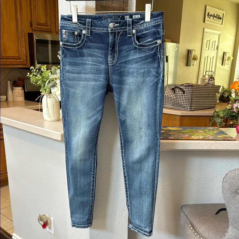 Miss Me Easy Ankle Skinny Stretch Jean - Picture 4 of 14